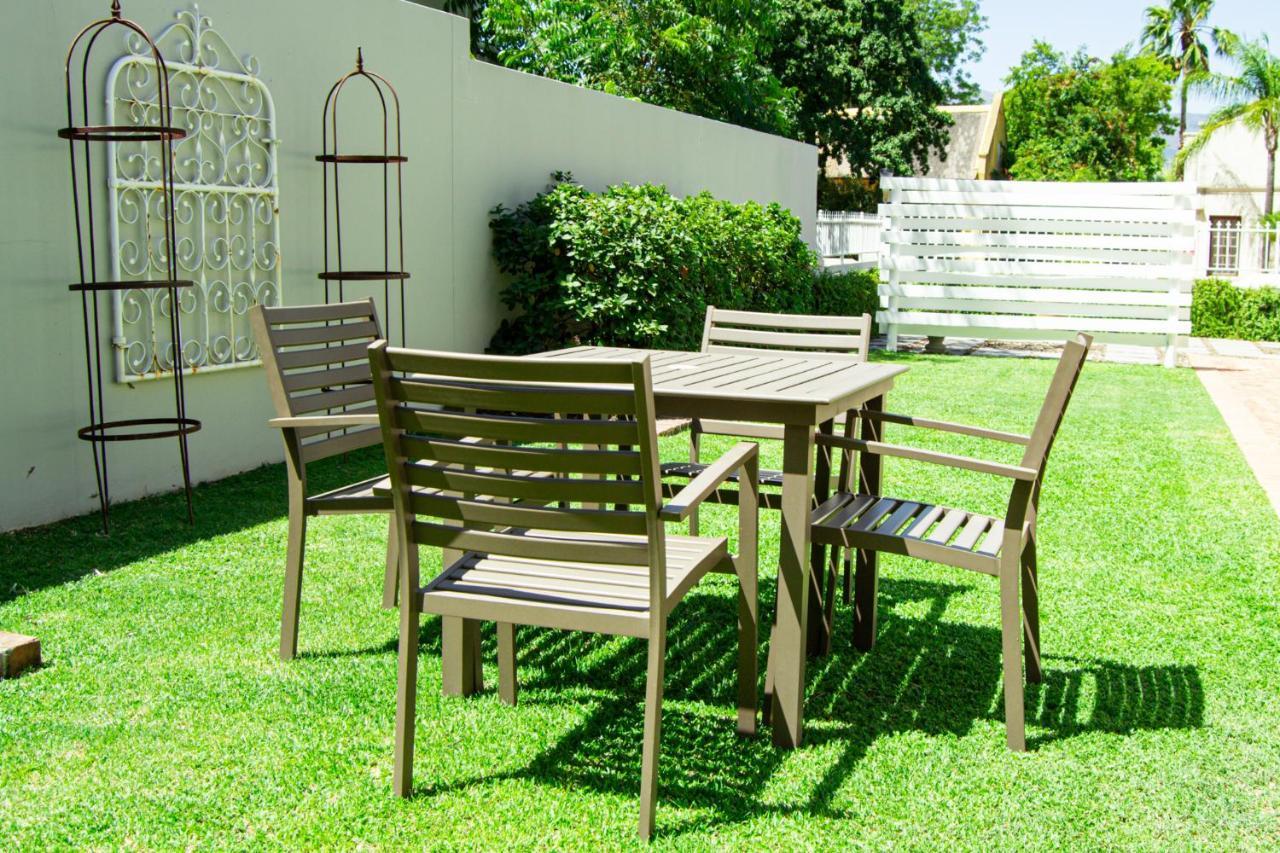 Madeliefie Guest Accommodation Paarl Bagian luar foto